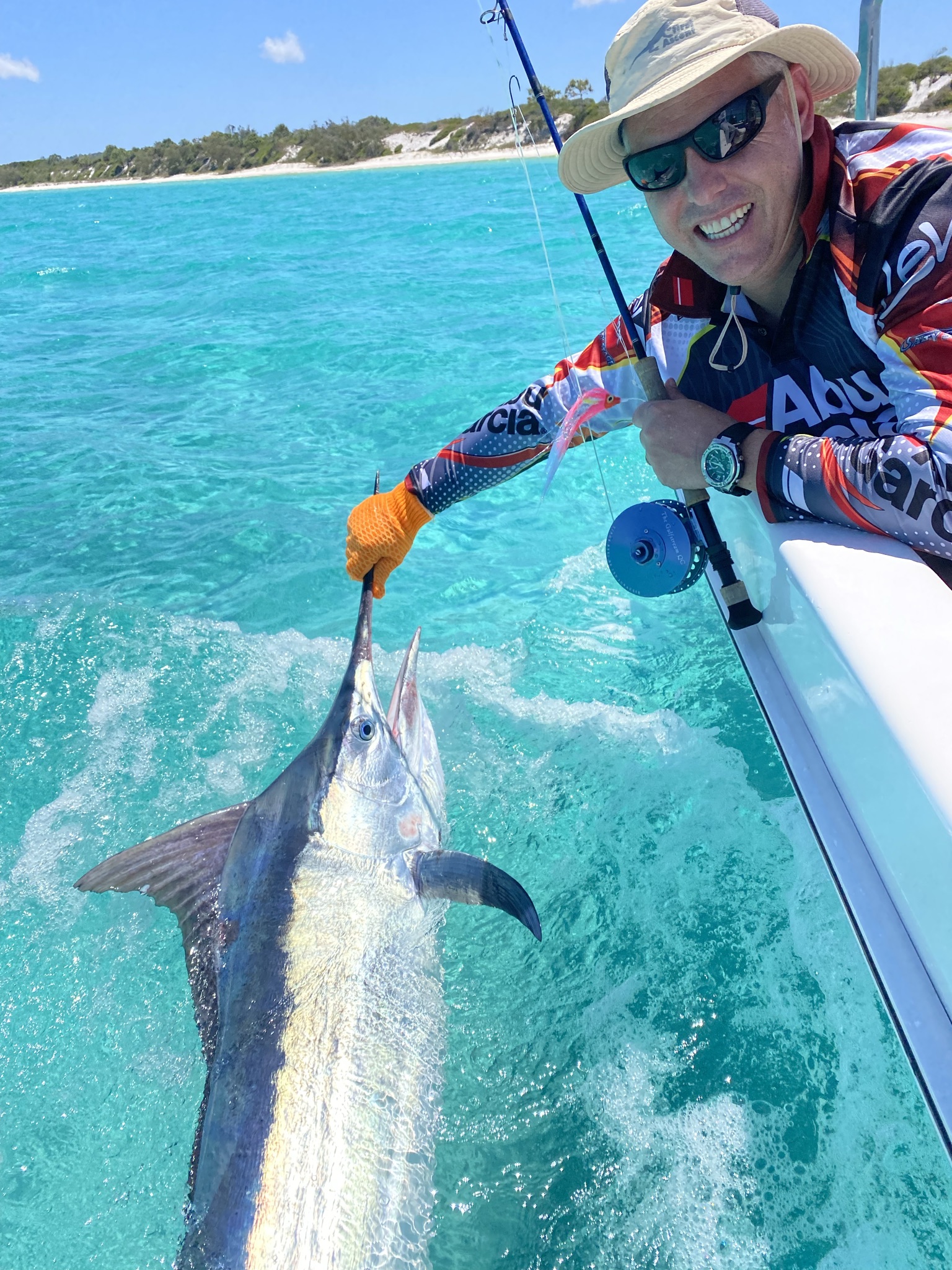 Hervey Bay is the gateway to Fraser Island and the great sandy straits marine park